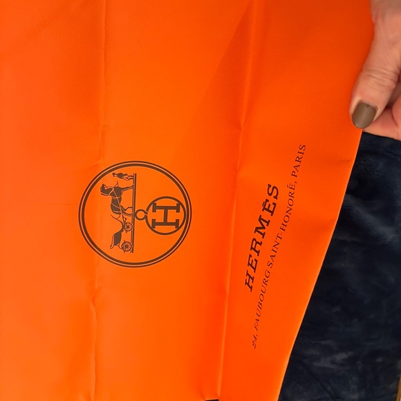 Hermes large paper shopping bag￼ - Picture 4 of 4